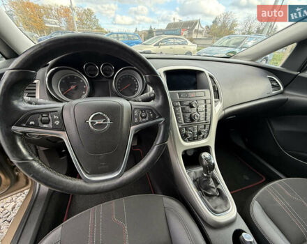 Опель Астра 2013 в Умани на Automoto.ua Коричневый Опель Астра, объемом двигателя 1.7 л и пробегом 248 тыс. км за 8950 $, фото 11 на Automoto.ua