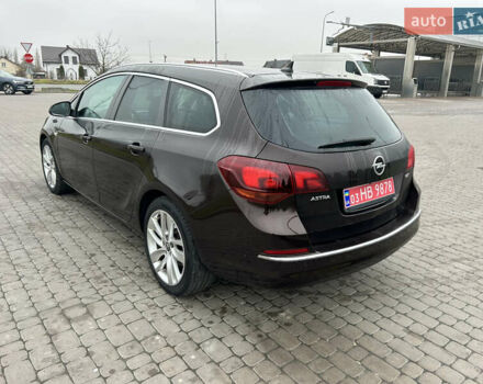 Коричневый Опель Астра, объемом двигателя 1.7 л и пробегом 169 тыс. км за 8600 $, фото 5 на Automoto.ua