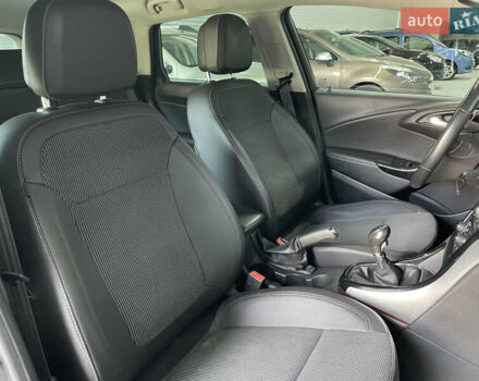 Опель Астра 2015 у Стрые на Automoto.ua Коричневий Опель Астра, об'ємом двигуна 1.6 л та пробігом 237 тис. км за 8950 $, фото 38 на Automoto.ua