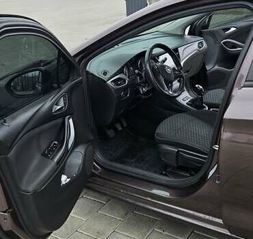 Коричневый Опель Астра, объемом двигателя 1.6 л и пробегом 246 тыс. км за 10700 $, фото 13 на Automoto.ua