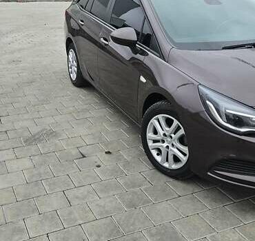 Коричневый Опель Астра, объемом двигателя 1.6 л и пробегом 246 тыс. км за 10700 $, фото 1 на Automoto.ua