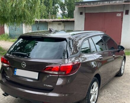 Коричневый Опель Астра, объемом двигателя 1.6 л и пробегом 221 тыс. км за 9799 $, фото 3 на Automoto.ua