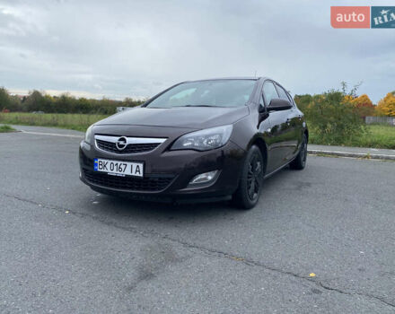 Коричневый Опель Астра, объемом двигателя 1.69 л и пробегом 278 тыс. км за 6900 $, фото 1 на Automoto.ua