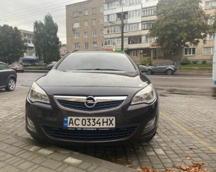 Коричневый Опель Астра, объемом двигателя 1.7 л и пробегом 255 тыс. км за 7999 $, фото 1 на Automoto.ua
