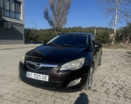 Коричневий Опель Астра, об'ємом двигуна 2 л та пробігом 257 тис. км за 7800 $, фото 1 на Automoto.ua