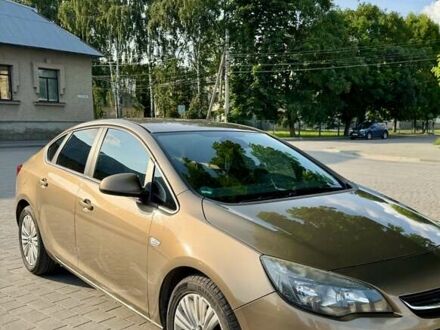 Опель Астра 2012 в Бродах на Automoto.ua Коричневый Опель Астра, объемом двигателя 1.69 л и пробегом 201 тыс. км за 8500 $, фото 1 на Automoto.ua