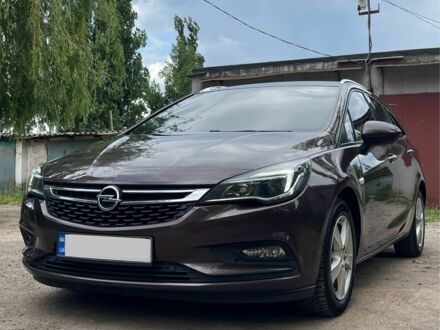 Опель Астра 2017 в Кривом Роге на Automoto.ua Коричневый Опель Астра, объемом двигателя 1.6 л и пробегом 221 тыс. км за 9799 $, фото 1 на Automoto.ua