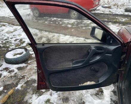 Красный Опель Астра, объемом двигателя 1.6 л и пробегом 256 тыс. км за 1200 $, фото 3 на Automoto.ua