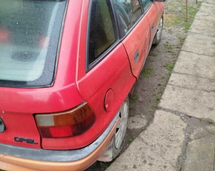 Красный Опель Астра, объемом двигателя 1.4 л и пробегом 40 тыс. км за 600 $, фото 6 на Automoto.ua