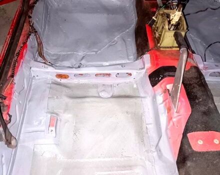 Красный Опель Астра, объемом двигателя 1.6 л и пробегом 200 тыс. км за 1850 $, фото 9 на Automoto.ua