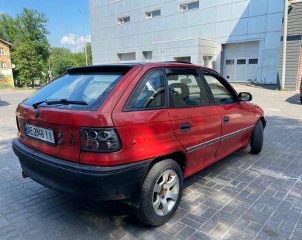 Червоний Опель Астра, об'ємом двигуна 1.6 л та пробігом 400 тис. км за 1500 $, фото 5 на Automoto.ua