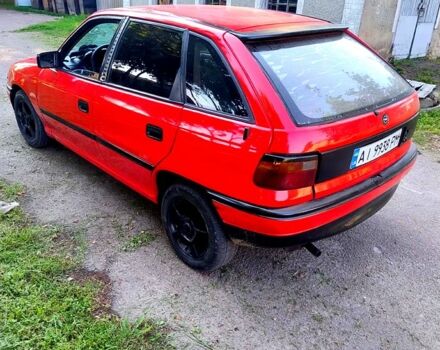 Красный Опель Астра, объемом двигателя 1.6 л и пробегом 200 тыс. км за 1850 $, фото 2 на Automoto.ua