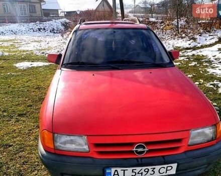 Червоний Опель Астра, об'ємом двигуна 1.6 л та пробігом 226 тис. км за 2500 $, фото 6 на Automoto.ua