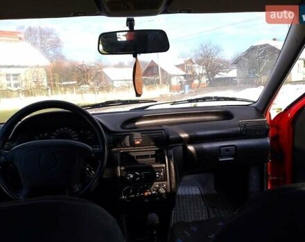 Червоний Опель Астра, об'ємом двигуна 1.6 л та пробігом 226 тис. км за 2500 $, фото 11 на Automoto.ua