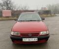 Красный Опель Астра, объемом двигателя 1.6 л и пробегом 264 тыс. км за 1200 $, фото 1 на Automoto.ua