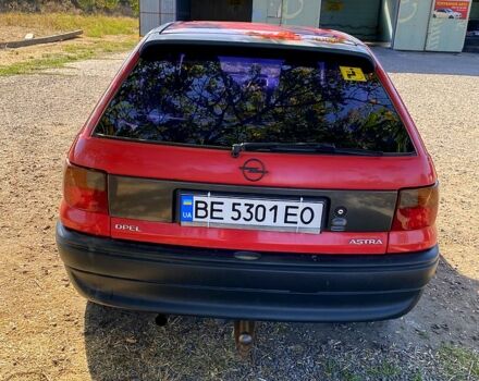 Червоний Опель Астра, об'ємом двигуна 1.4 л та пробігом 348 тис. км за 2500 $, фото 5 на Automoto.ua