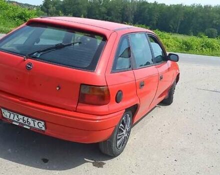 Красный Опель Астра, объемом двигателя 1.6 л и пробегом 300 тыс. км за 1100 $, фото 8 на Automoto.ua