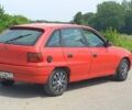 Красный Опель Астра, объемом двигателя 1.6 л и пробегом 300 тыс. км за 1100 $, фото 6 на Automoto.ua
