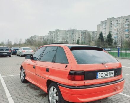 Красный Опель Астра, объемом двигателя 1.6 л и пробегом 396 тыс. км за 1299 $, фото 1 на Automoto.ua
