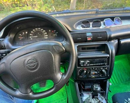 Опель Астра 1997 в Тернополе на Automoto.ua Красный Опель Астра, объемом двигателя 1.4 л и пробегом 200 тыс. км за 1900 $, фото 8 на Automoto.ua