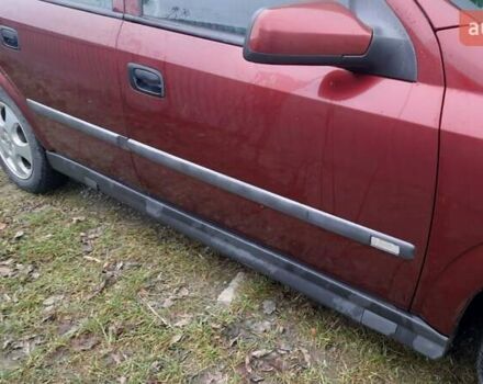 Красный Опель Астра, объемом двигателя 1.6 л и пробегом 250 тыс. км за 2700 $, фото 4 на Automoto.ua