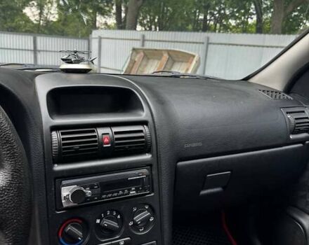 Красный Опель Астра, объемом двигателя 0 л и пробегом 32 тыс. км за 2500 $, фото 12 на Automoto.ua