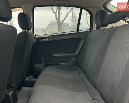 Красный Опель Астра, объемом двигателя 1.6 л и пробегом 294 тыс. км за 3699 $, фото 18 на Automoto.ua