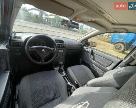 Червоний Опель Астра, об'ємом двигуна 1.8 л та пробігом 300 тис. км за 2200 $, фото 18 на Automoto.ua