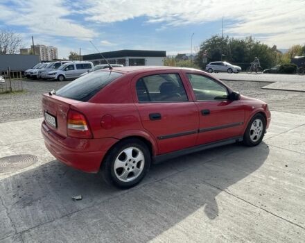 Красный Опель Астра, объемом двигателя 1.8 л и пробегом 300 тыс. км за 2200 $, фото 9 на Automoto.ua