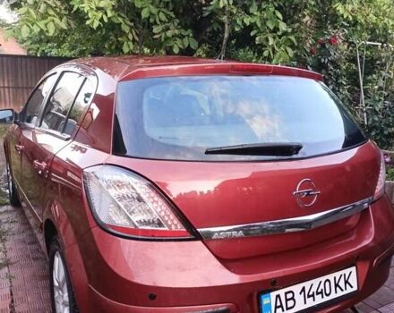 Красный Опель Астра, объемом двигателя 1.8 л и пробегом 183 тыс. км за 6000 $, фото 5 на Automoto.ua