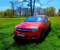 Красный Опель Астра, объемом двигателя 1.6 л и пробегом 290 тыс. км за 3500 $, фото 1 на Automoto.ua