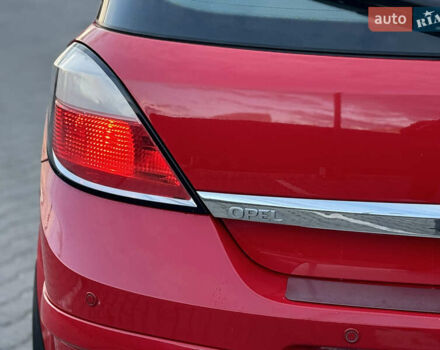 Червоний Опель Астра, об'ємом двигуна 1.6 л та пробігом 318 тис. км за 4350 $, фото 7 на Automoto.ua