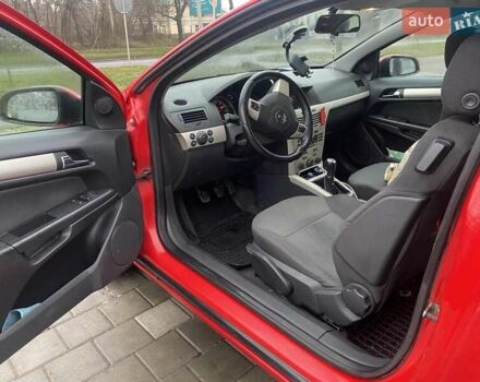Червоний Опель Астра, об'ємом двигуна 1.8 л та пробігом 266 тис. км за 5300 $, фото 2 на Automoto.ua