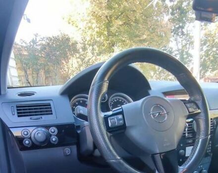 Красный Опель Астра, объемом двигателя 1.6 л и пробегом 203 тыс. км за 5300 $, фото 22 на Automoto.ua