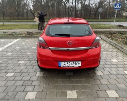 Красный Опель Астра, объемом двигателя 1.8 л и пробегом 266 тыс. км за 5300 $, фото 2 на Automoto.ua