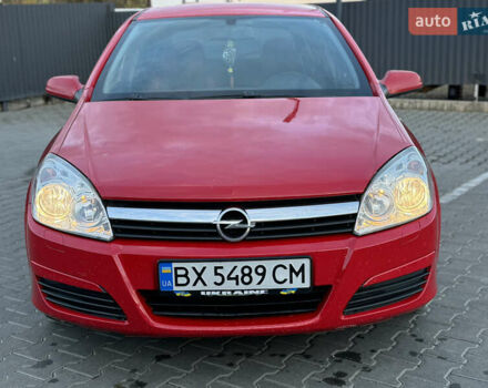 Червоний Опель Астра, об'ємом двигуна 1.6 л та пробігом 318 тис. км за 4350 $, фото 13 на Automoto.ua