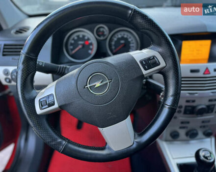 Опель Астра 2007 в Хмельницком на Automoto.ua Красный Опель Астра, объемом двигателя 1.6 л и пробегом 318 тыс. км за 4500 $, фото 22 на Automoto.ua