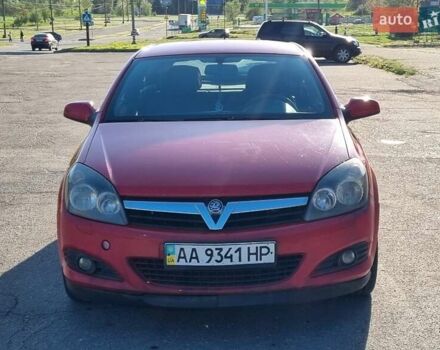 Красный Опель Астра, объемом двигателя 1.8 л и пробегом 262 тыс. км за 3400 $, фото 2 на Automoto.ua
