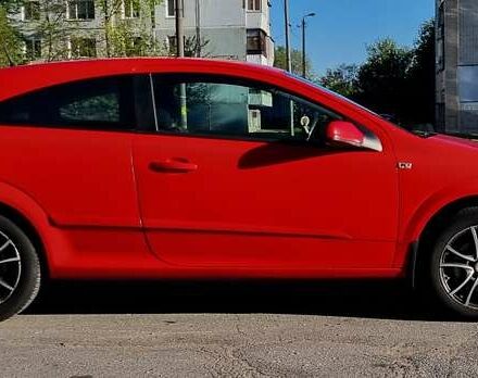 Красный Опель Астра, объемом двигателя 1.8 л и пробегом 262 тыс. км за 3400 $, фото 3 на Automoto.ua