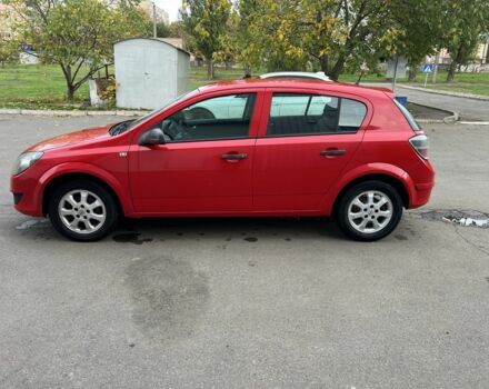 Красный Опель Астра, объемом двигателя 1.7 л и пробегом 220 тыс. км за 2450 $, фото 4 на Automoto.ua