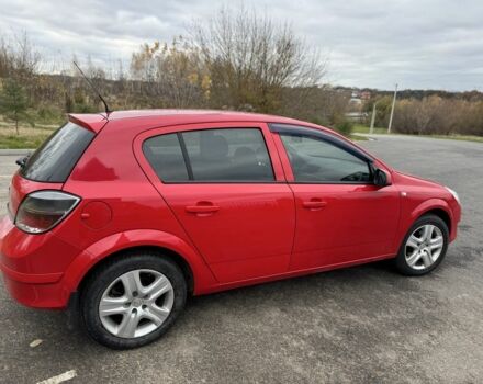 Опель Астра 2009 в Ровно на Automoto.ua Красный Опель Астра, объемом двигателя 1.8 л и пробегом 165 тыс. км за 4750 $, фото 5 на Automoto.ua