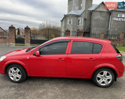 Опель Астра 2009 у Рівному на Automoto.ua Червоний Опель Астра, об'ємом двигуна 1.8 л та пробігом 165 тис. км за 4750 $, фото 2 на Automoto.ua