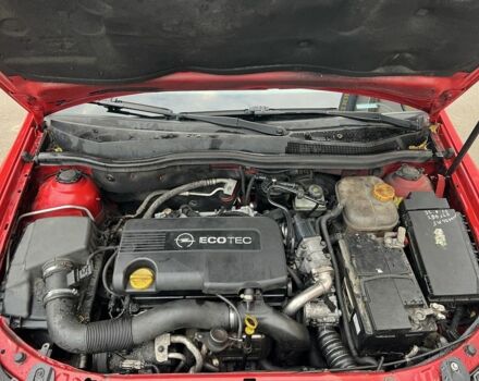 Красный Опель Астра, объемом двигателя 1.7 л и пробегом 220 тыс. км за 2450 $, фото 11 на Automoto.ua