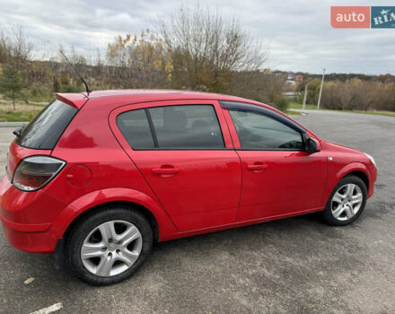 Опель Астра 2009 у Рівному на Automoto.ua Червоний Опель Астра, об'ємом двигуна 1.8 л та пробігом 165 тис. км за 4750 $, фото 4 на Automoto.ua