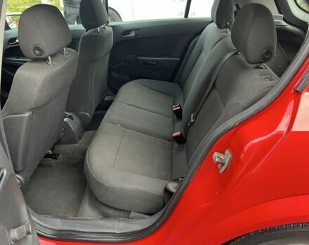 Красный Опель Астра, объемом двигателя 1.7 л и пробегом 220 тыс. км за 2450 $, фото 13 на Automoto.ua