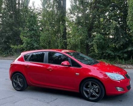 Красный Опель Астра, объемом двигателя 1.69 л и пробегом 329 тыс. км за 5800 $, фото 6 на Automoto.ua