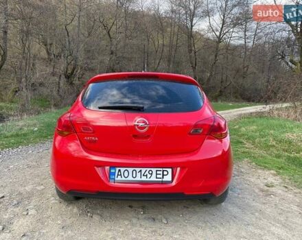 Красный Опель Астра, объемом двигателя 1.4 л и пробегом 178 тыс. км за 6500 $, фото 5 на Automoto.ua