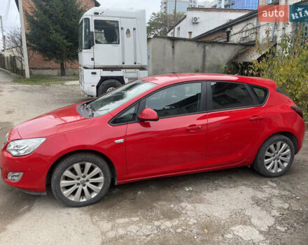 Красный Опель Астра, объемом двигателя 1.36 л и пробегом 148 тыс. км за 6900 $, фото 3 на Automoto.ua