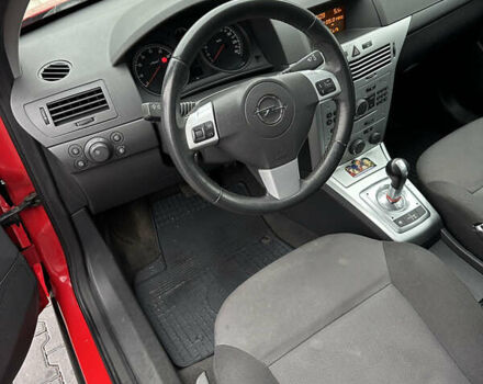 Красный Опель Астра, объемом двигателя 1.6 л и пробегом 137 тыс. км за 6300 $, фото 8 на Automoto.ua