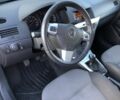 Опель Астра 2013 в Харькове на Automoto.ua Красный Опель Астра, объемом двигателя 1.6 л и пробегом 37 тыс. км за 7500 $, фото 5 на Automoto.ua